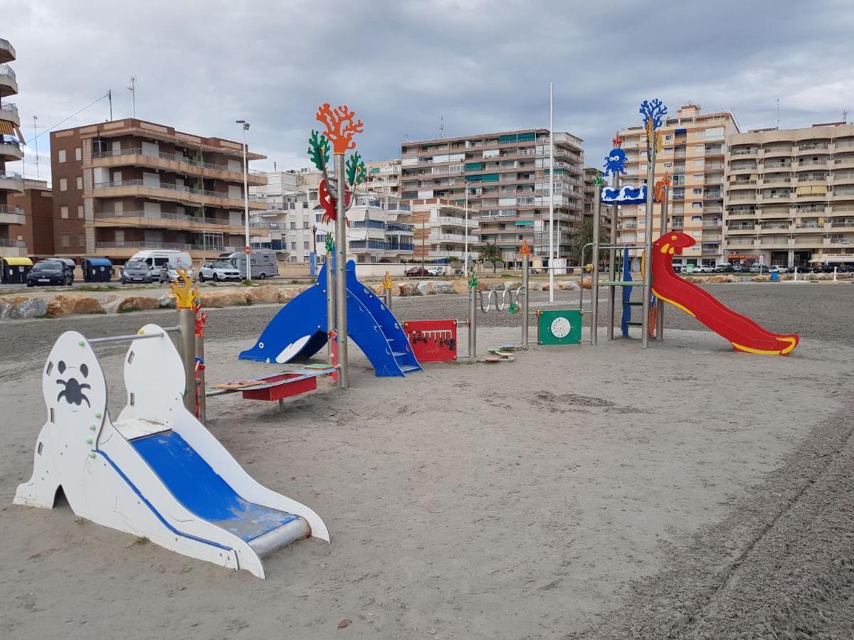 Sunny Beach Retreat Santa Pola Exterior foto